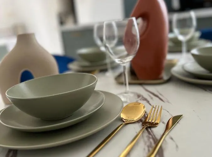 Le Saphir De - Chic Et Elegant *