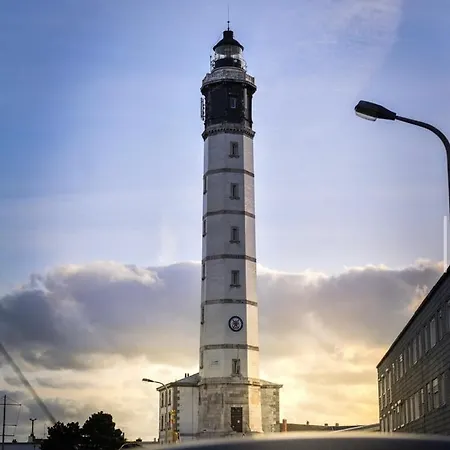 Le Saphir De - Chic Et élegant *