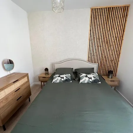 Le Saphir De - Chic Et élegant *