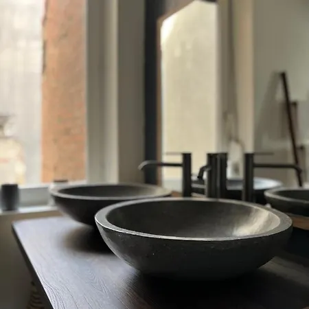 Le Saphir De - Chic Et élegant